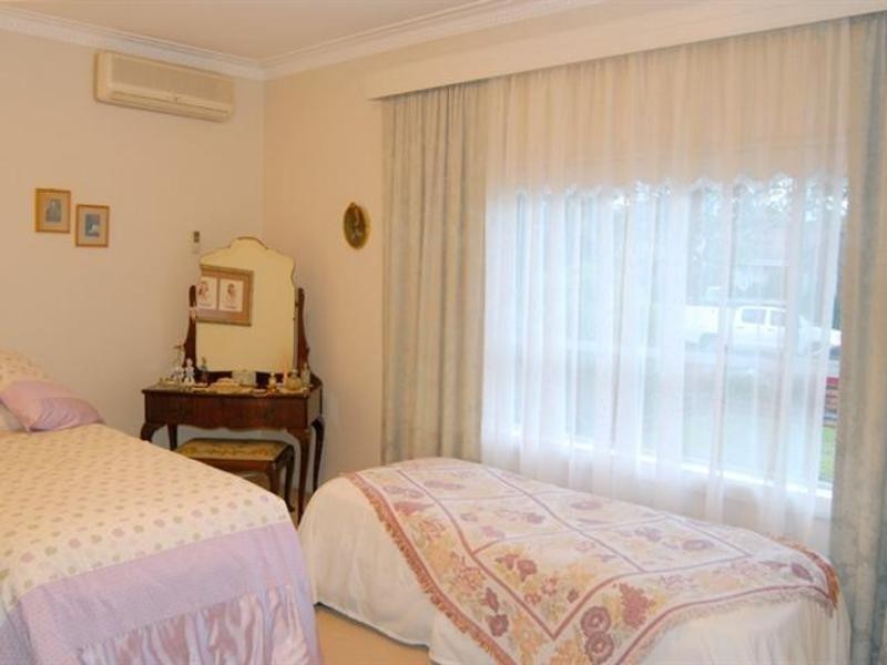 24 Asquith St, Box Hill South VIC 3128