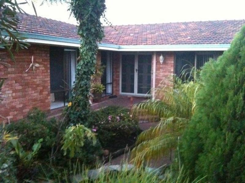 14 Karri Court, Yangebup WA 6164