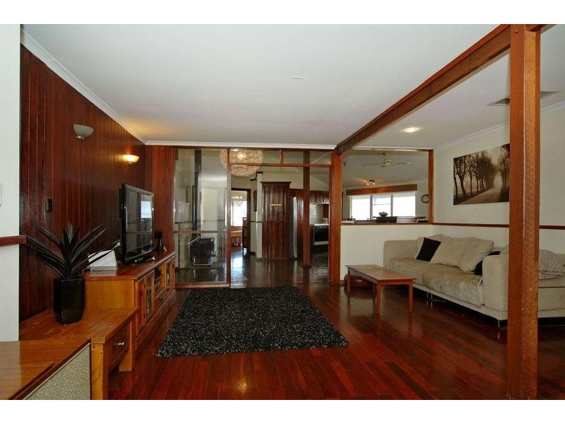 3 White Road, Quinns Rocks WA 6030