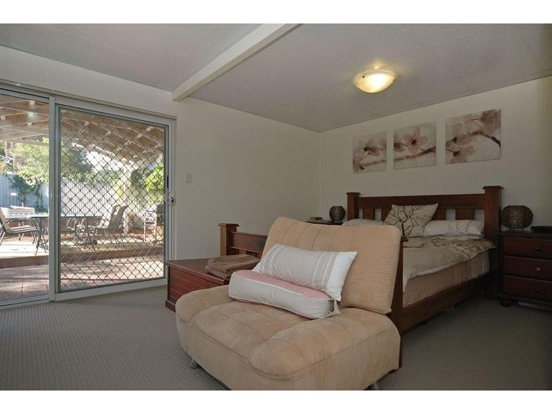 3 White Road, Quinns Rocks WA 6030