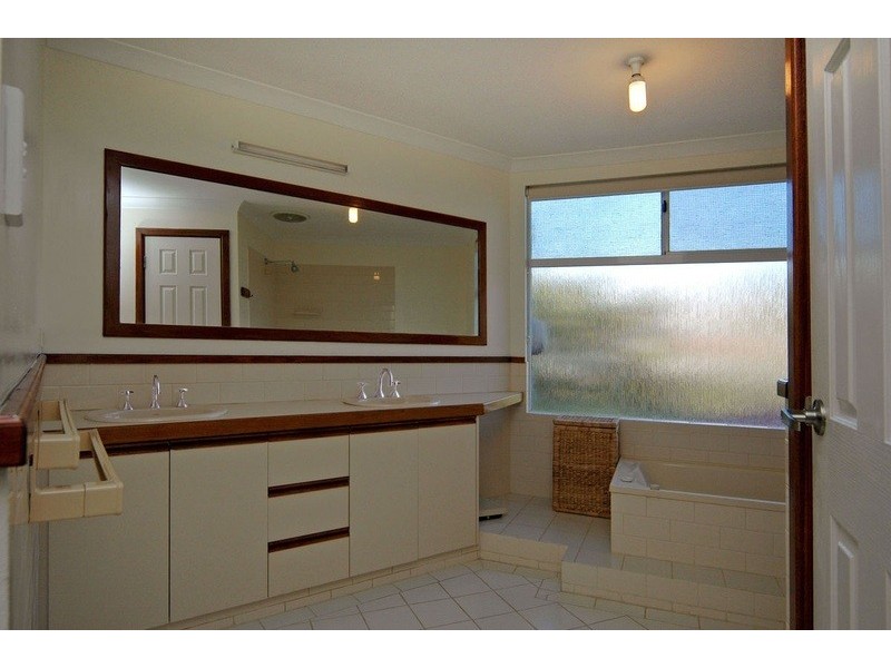 3 White Road, Quinns Rocks WA 6030