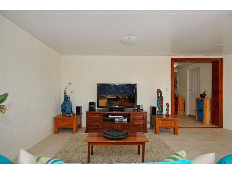 3 White Road, Quinns Rocks WA 6030