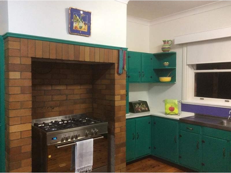 13 Northern Road, Roma QLD 4455