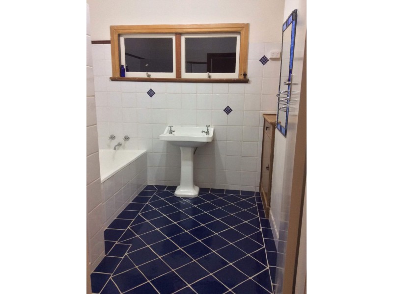 13 Northern Road, Roma QLD 4455