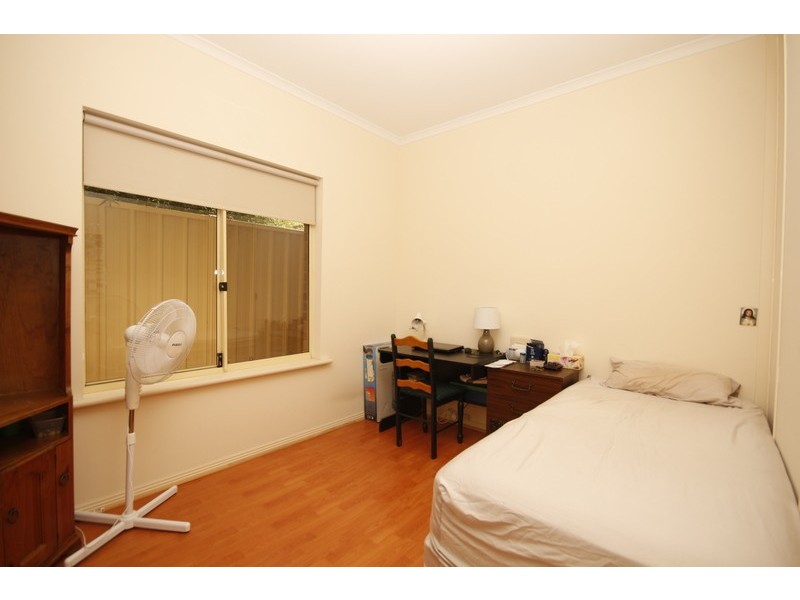 18 Edgewater Pl, Burton SA 5110