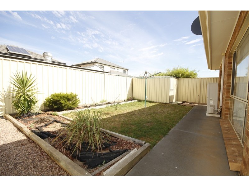 18 Edgewater Pl, Burton SA 5110