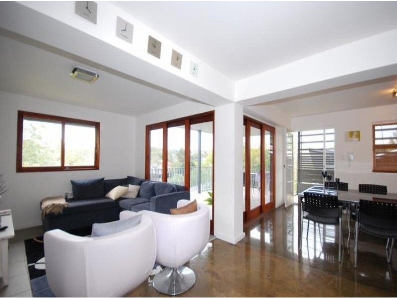 2/56 Arthur Terrace, Red Hill QLD 4059