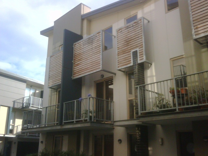 41/80 Trenerry Crescent, Abbotsford VIC 3067