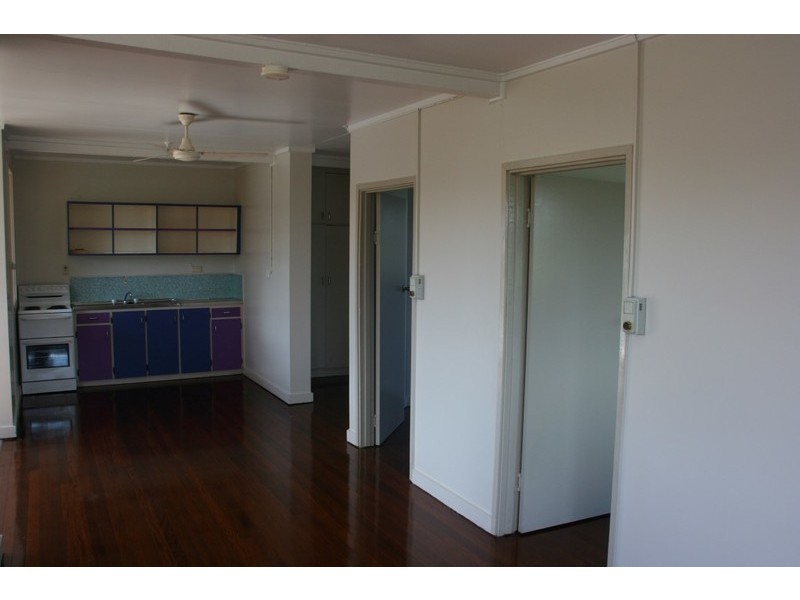 5 McIlwraith Street, Ingham QLD 4850