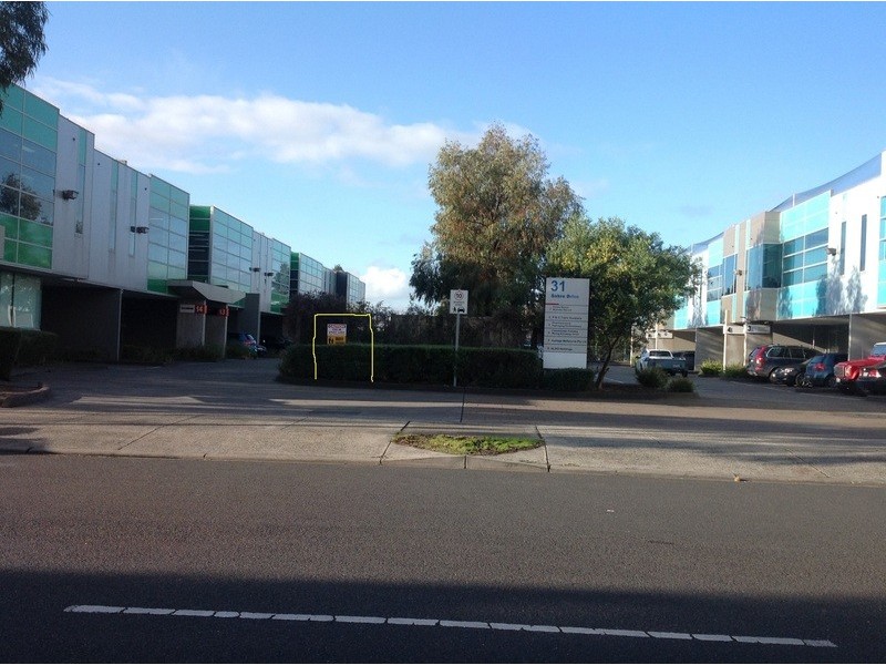 12/21 Sabre Drive, Port Melbourne VIC 3207