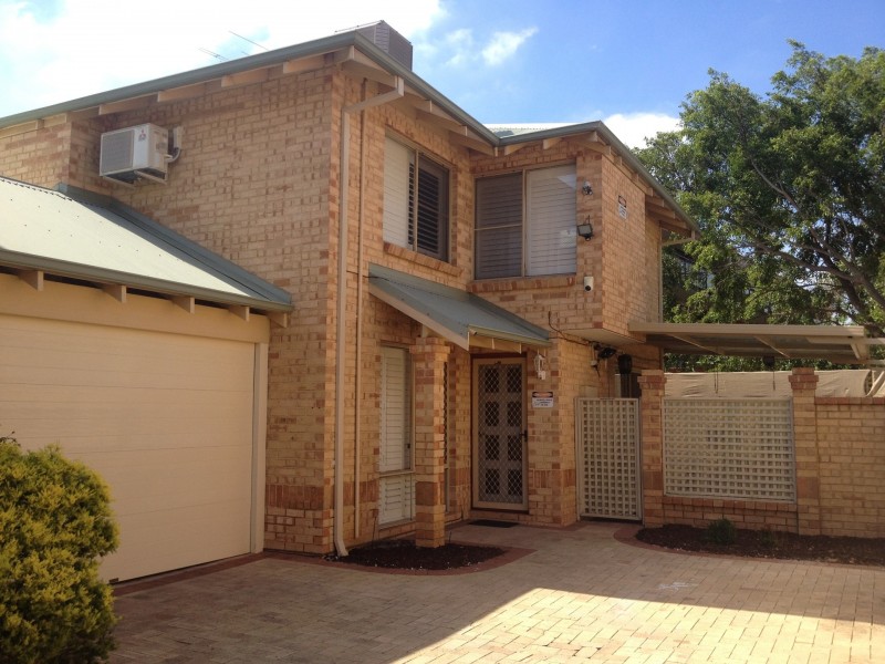 4/31 Eric Street, Como WA 6152