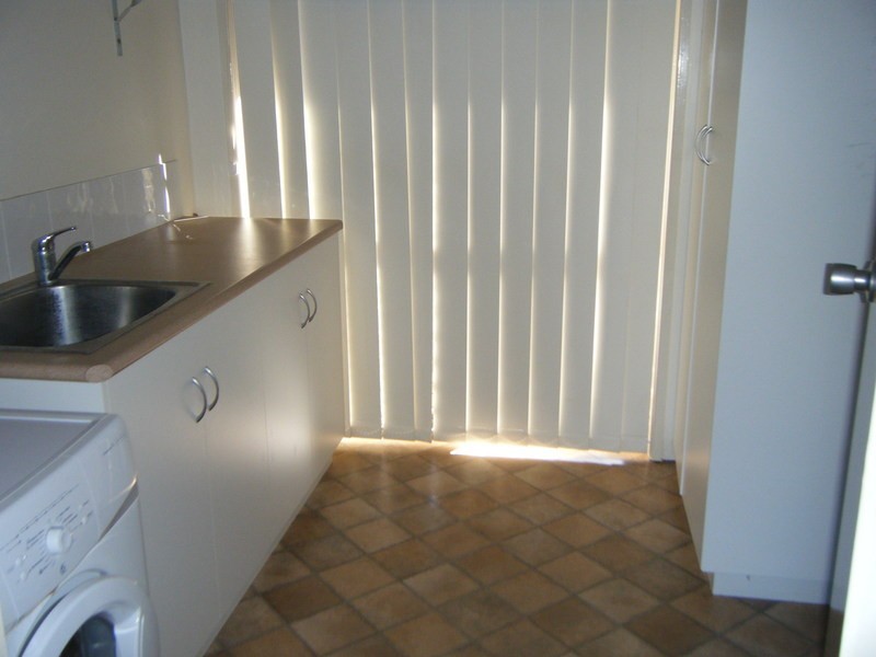 9 Joseph St, Kingaroy QLD 4610