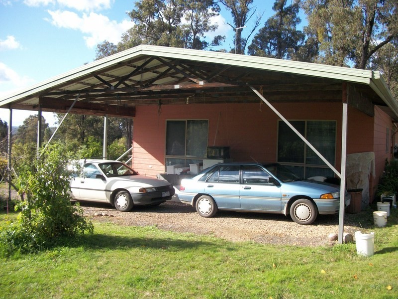 44 Cummins Road, Glenmaggie VIC 3858