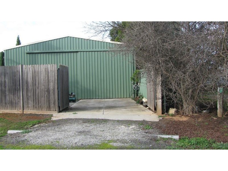 10 McPherson Place, Werribee VIC 3030