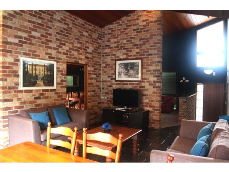 97 Tallowood Crescent, Bossley Park NSW 2176