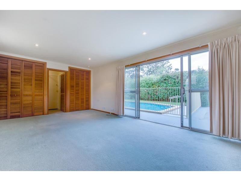 4 Bayliss Street, Cheltenham VIC 3192