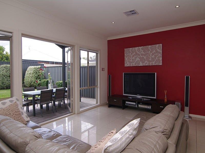 11A Leslie Ave, Campbelltown SA 5074