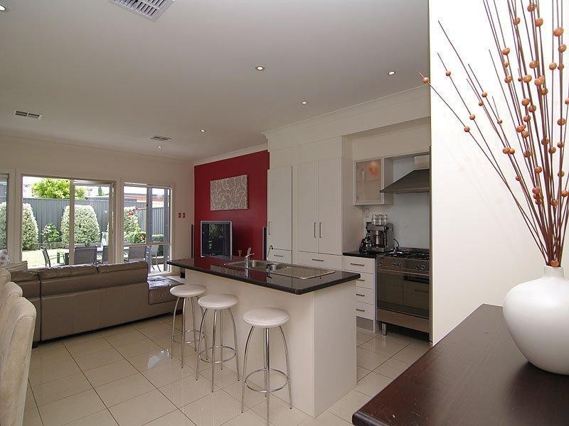 11A Leslie Ave, Campbelltown SA 5074