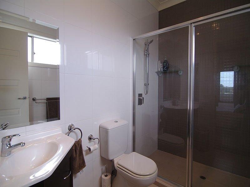 11A Leslie Ave, Campbelltown SA 5074