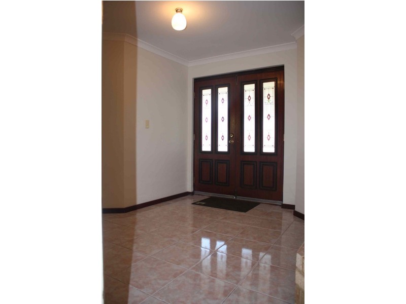 7 Baybury Rise, Woodvale WA 6026