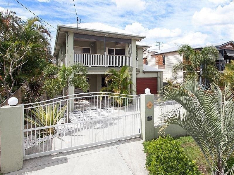 86  Carranya St, Camp Hill QLD 4152