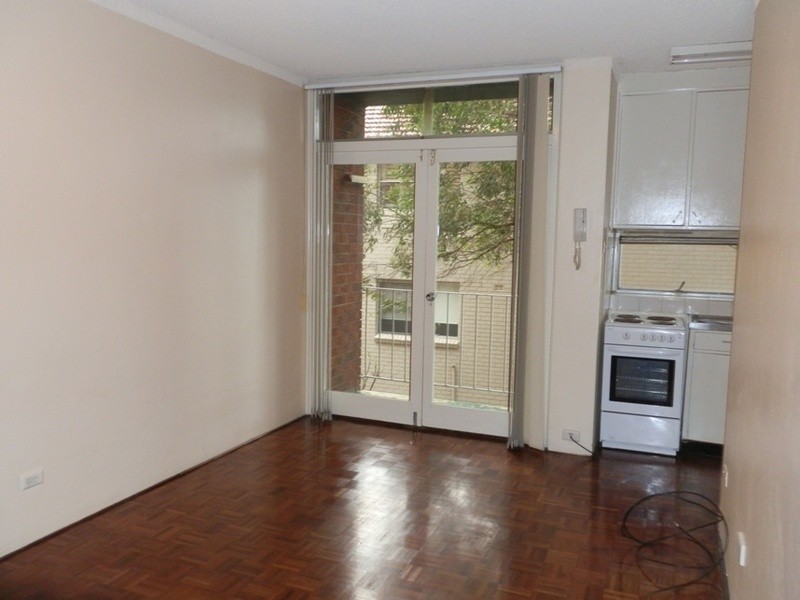 8/15 Macquarie Terrace, Balmain NSW 2041