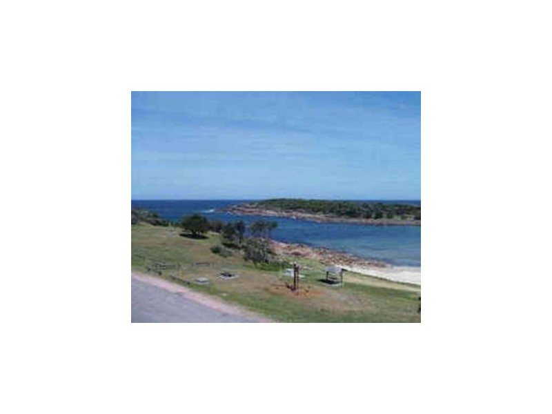 2/4 Ocean Parade, Boat Harbour NSW 2316