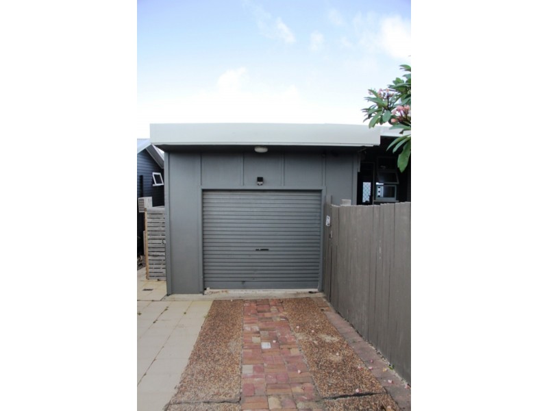 12 Ocean St, Fishermans Bay NSW 2316