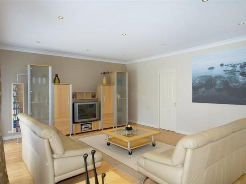 26 Gillian Pde, West Pymble NSW 2073