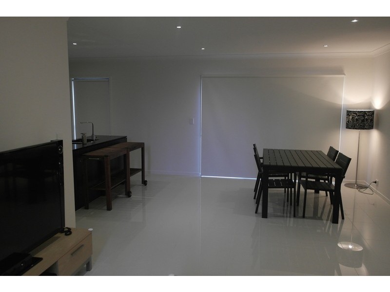 21/14 Norris Street, Pacific Pines QLD 4211