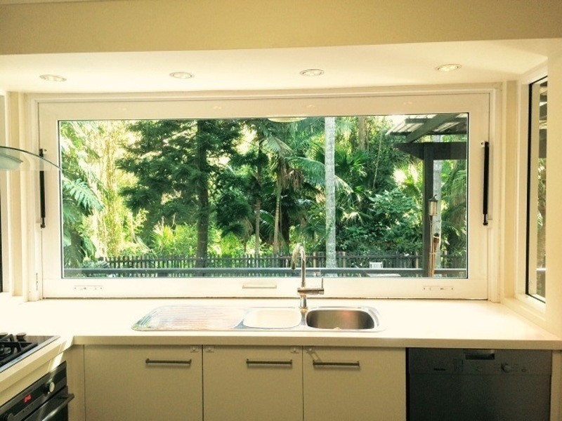 2 Fern Close, Wyoming NSW 2250