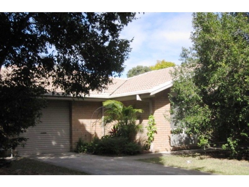 6 Yoga St, The Gap QLD 4061