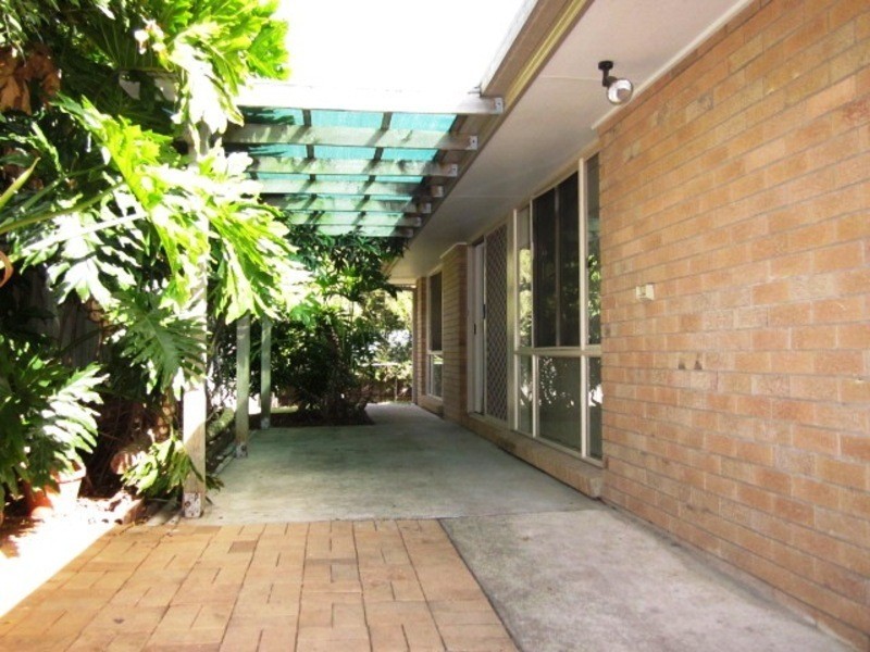 6 Yoga St, The Gap QLD 4061