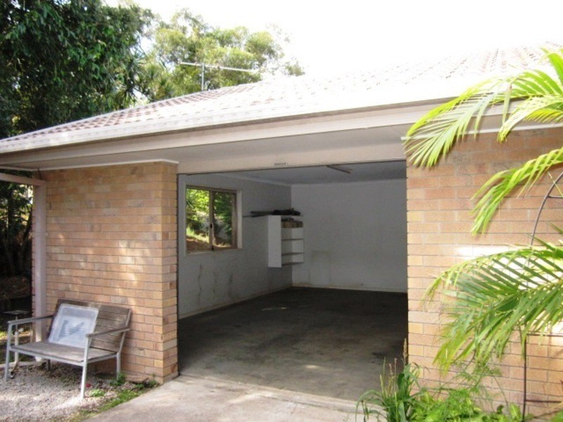 6 Yoga St, The Gap QLD 4061