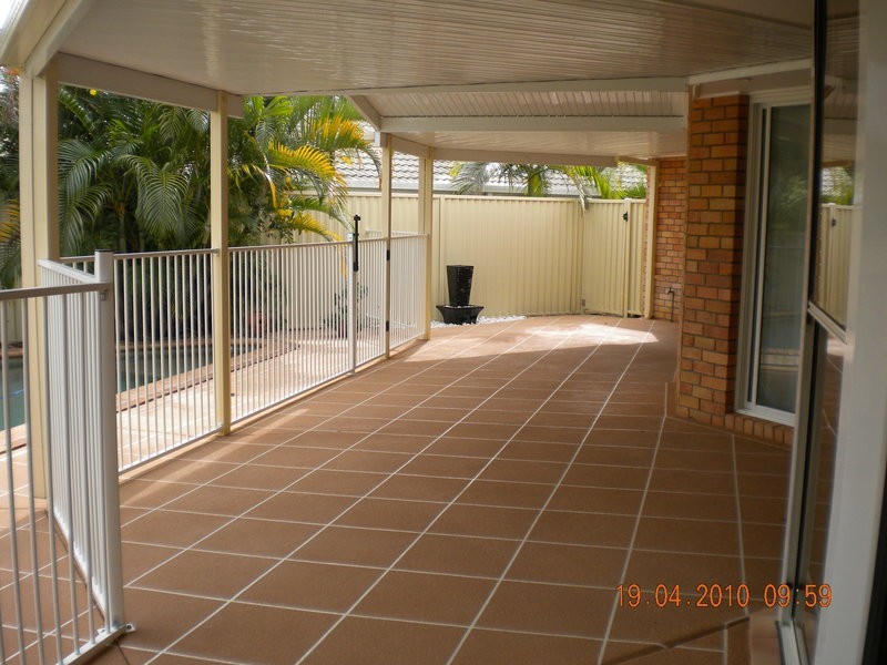 2  Jacklin Court, Parkwood QLD 4214