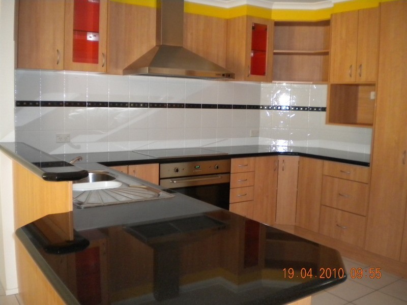 2  Jacklin Court, Parkwood QLD 4214