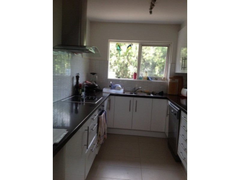 4/27 Walpole Street, Kew VIC 3101