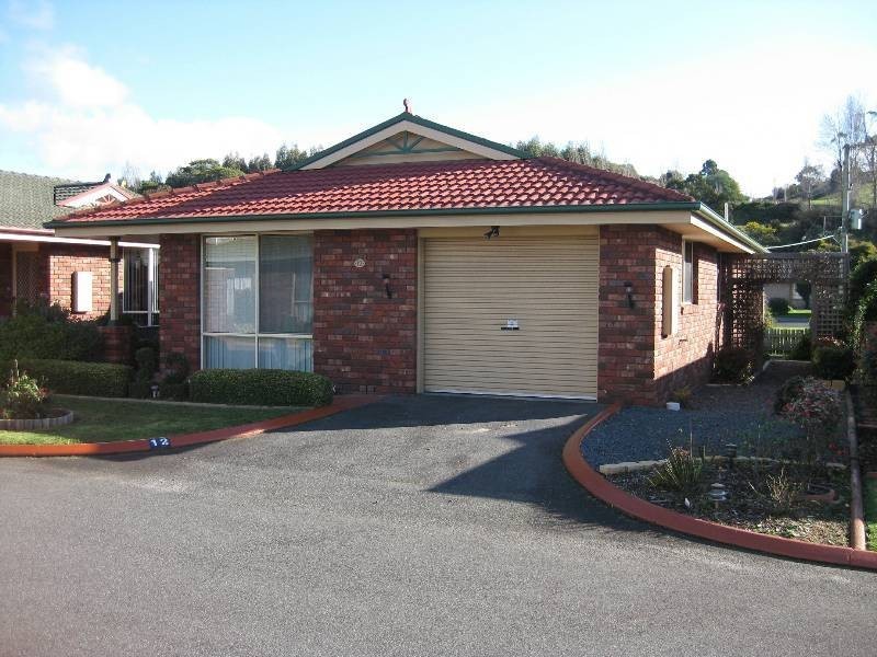 12/3 Hayward St, Penguin TAS 7316
