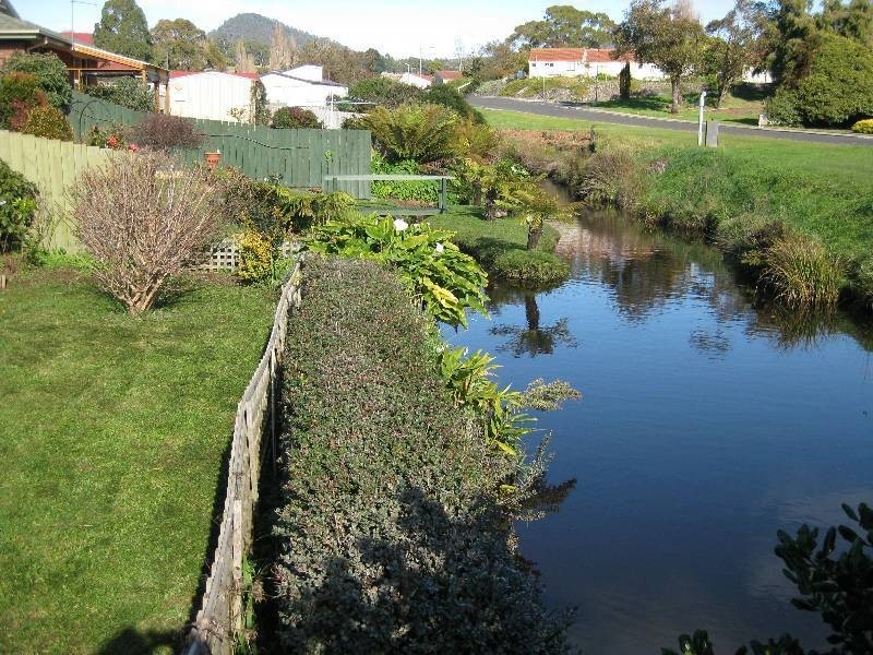 12/3 Hayward St, Penguin TAS 7316