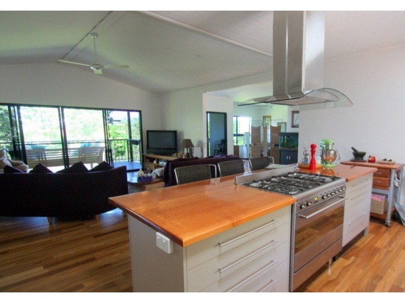 60  Hogan-Hosie Road, Tarzali QLD 4885