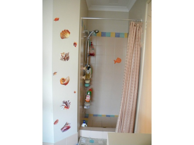 6 Glenmaggie Circuit, Success WA 6164