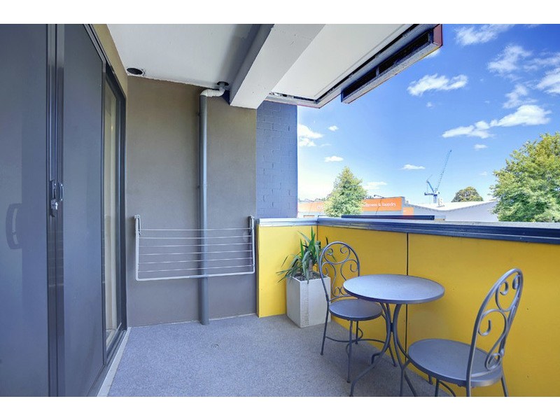 1/85 Whitehorse Road, Blackburn VIC 3130