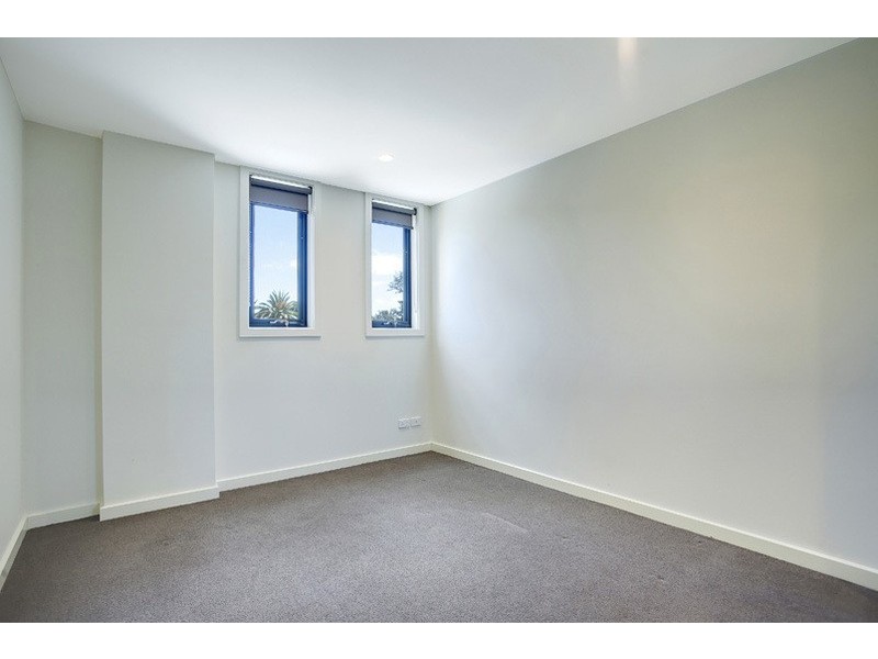 1/85 Whitehorse Road, Blackburn VIC 3130