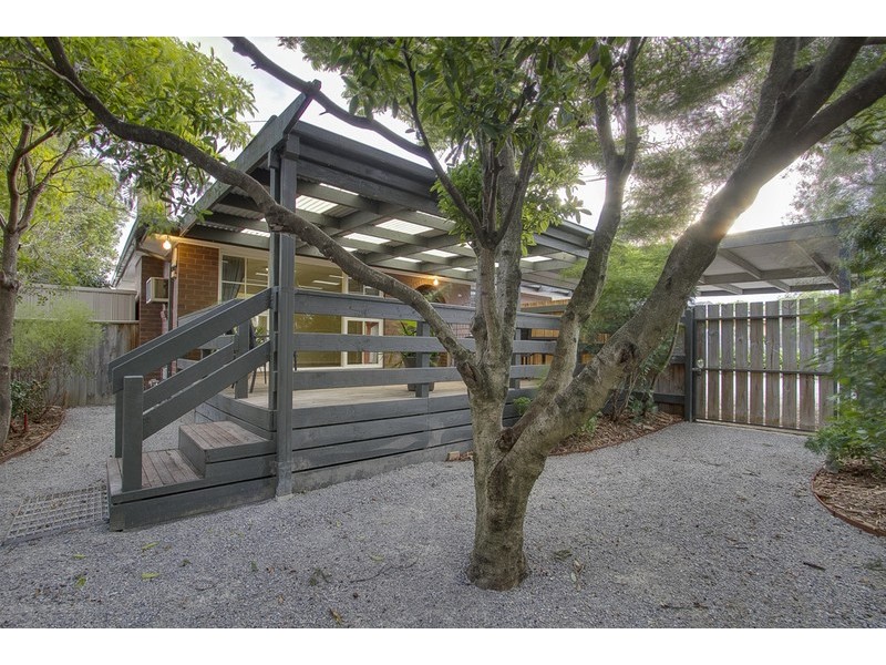 1/15 Margaret Avenue, Bayswater VIC 3153