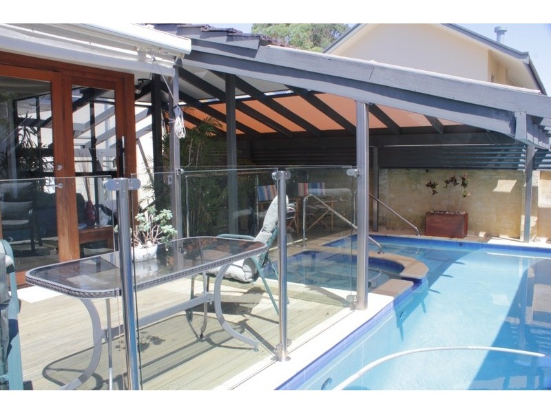 10A Coldwells St, Bicton WA 6157