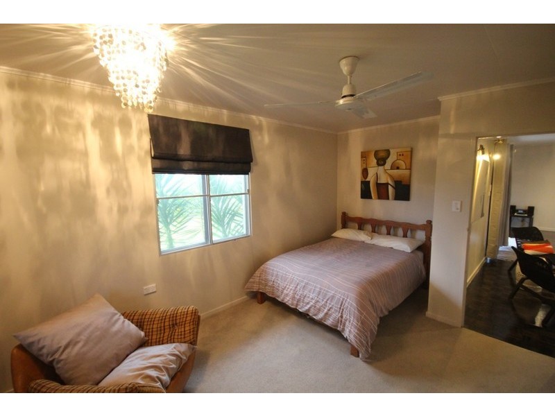 84 Tarakan Road, Abergowrie QLD 4850