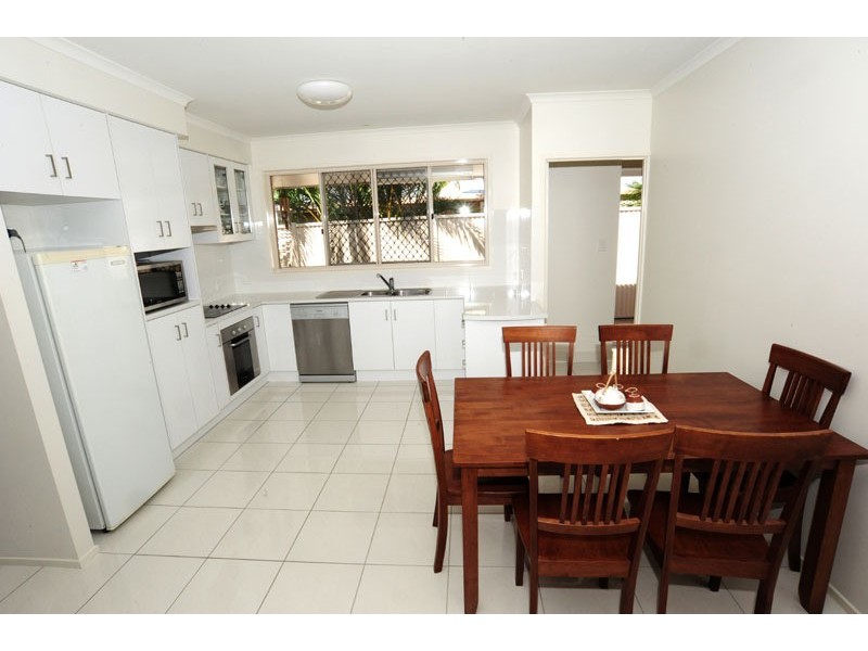 1/54 Avoca Street, Millbank QLD 4670