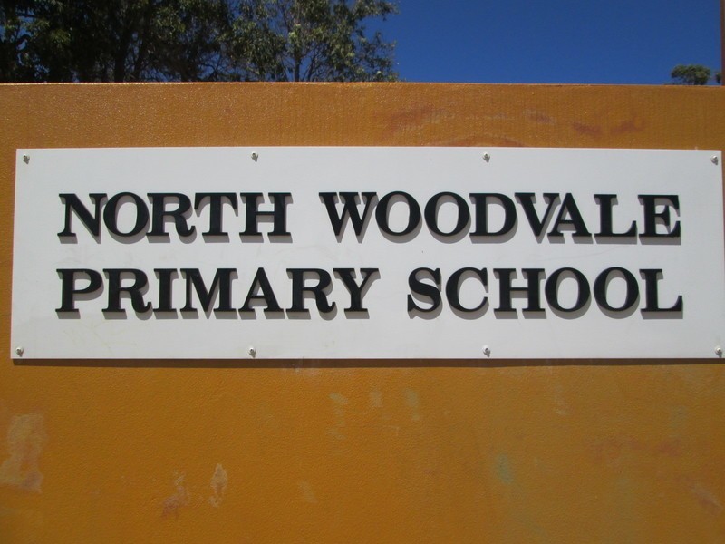 69 Castlegate Way, Woodvale WA 6026