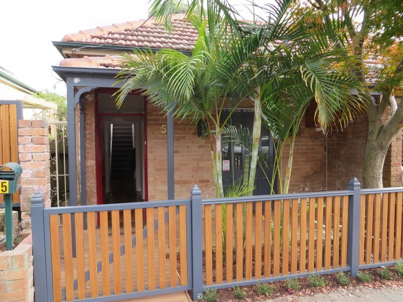 5 Nicholson Street, Tempe NSW 2044