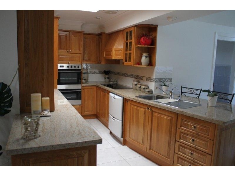 7 Macina Place, St Clair NSW 2759